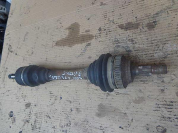 CARDAN GAUCHE CITROEN BERLINGO / PEUGEOT PARTNER 1996-2009 1.9D - Vue 1